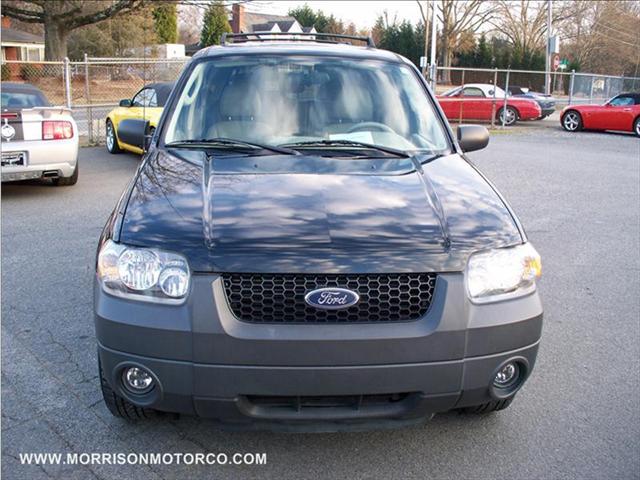 Ford Escape 2006 photo 2