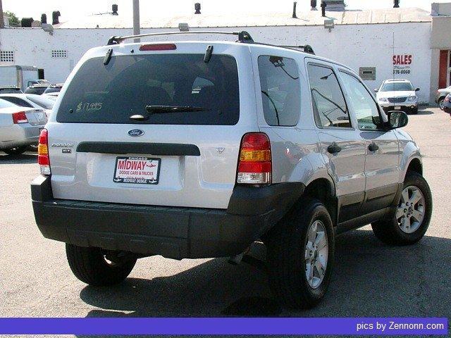 Ford Escape 2006 photo 1