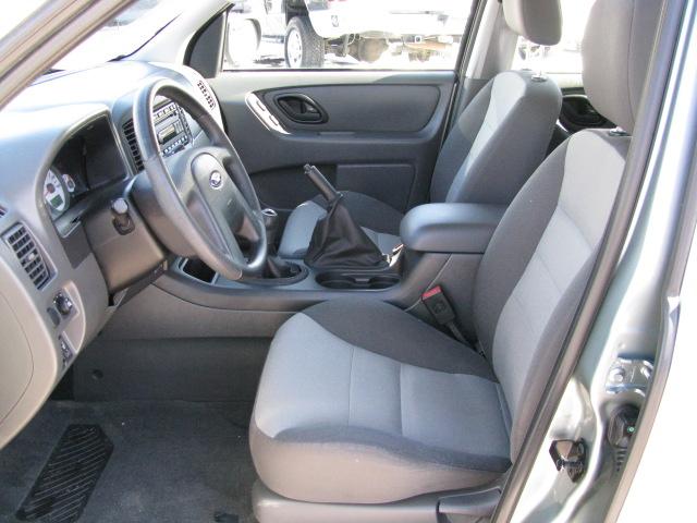 Ford Escape 2006 photo 2
