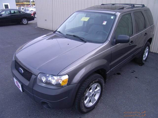 Ford Escape 2006 photo 3