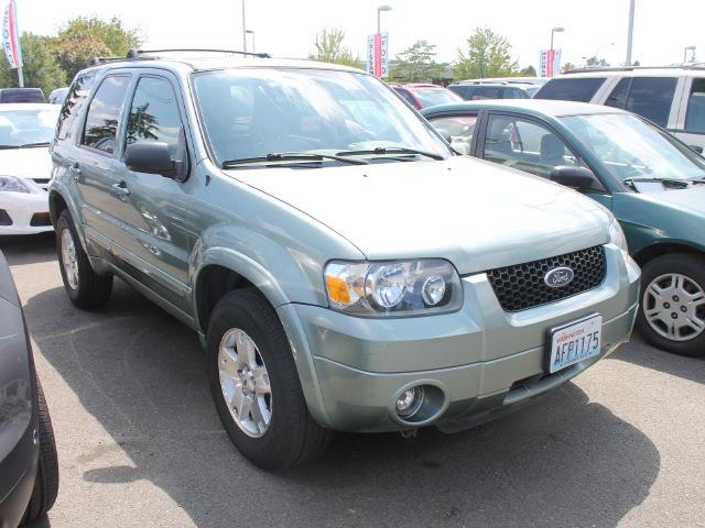 Ford Escape 2006 photo 1