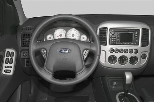 Ford Escape 2006 photo 1