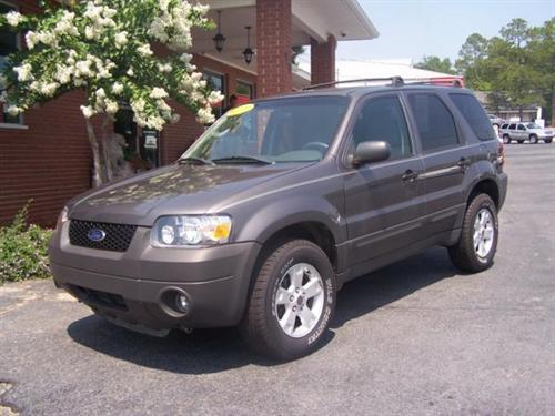 Ford Escape 2006 photo 2