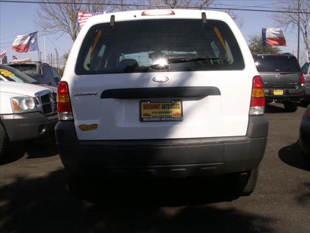 Ford Escape 2006 photo 2