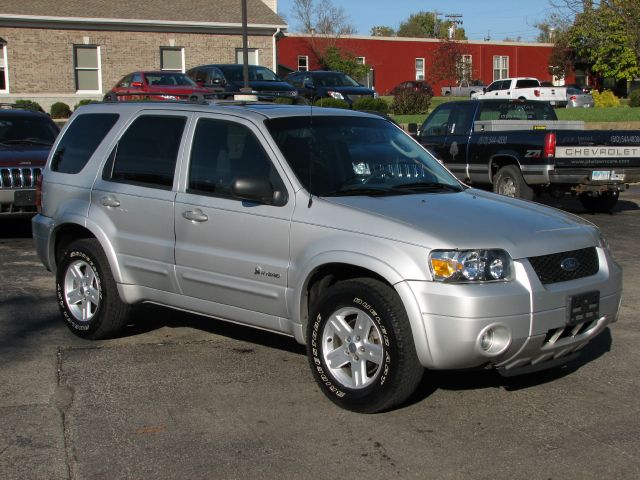 Ford Escape 2006 photo 1