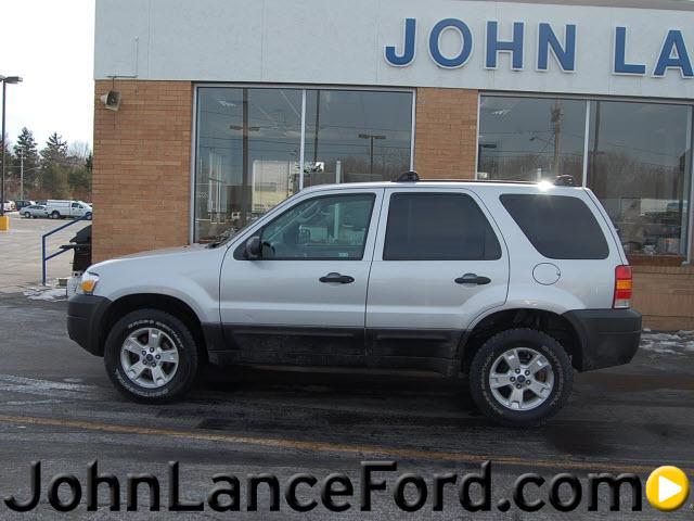 Ford Escape ESi Sport Utility