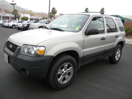 Ford Escape 2006 photo 1
