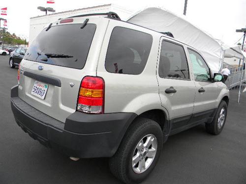 Ford Escape 2006 photo 3