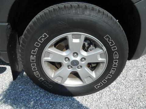 Ford Escape 2006 photo 2