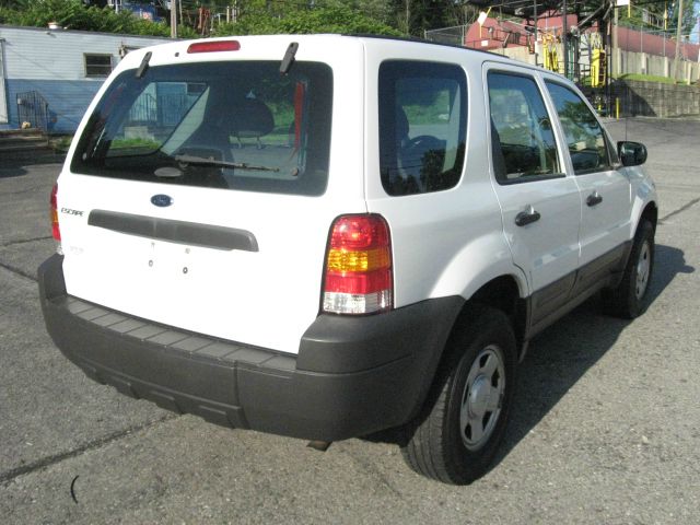 Ford Escape XLS SUV