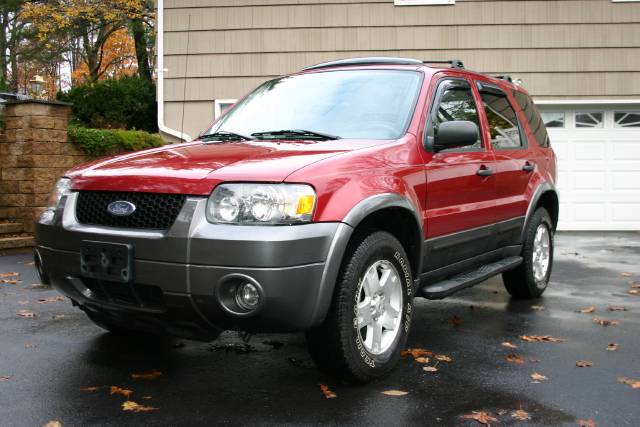 Ford Escape ESi Sport Utility