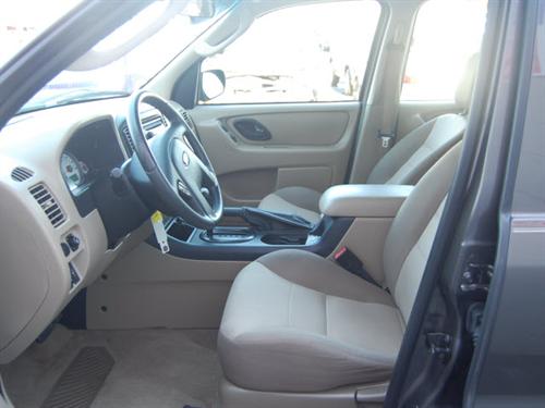 Ford Escape 2006 photo 3