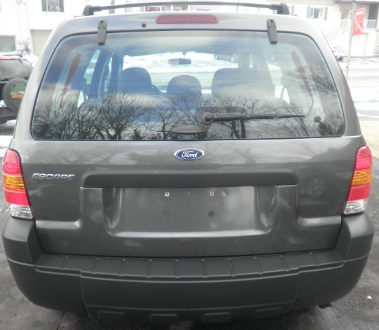 Ford Escape 2006 photo 1