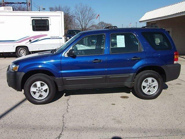 Ford Escape 2006 photo 2