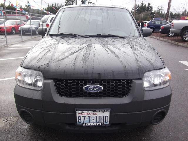 Ford Escape 2006 photo 1