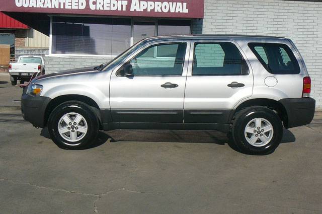 Ford Escape 2006 photo 1