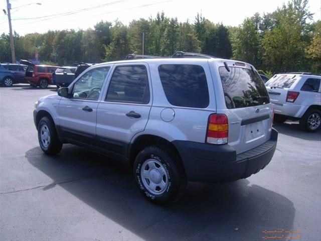 Ford Escape 2006 photo 1