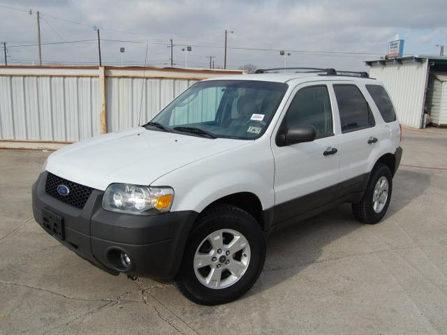 Ford Escape ESi Sport Utility