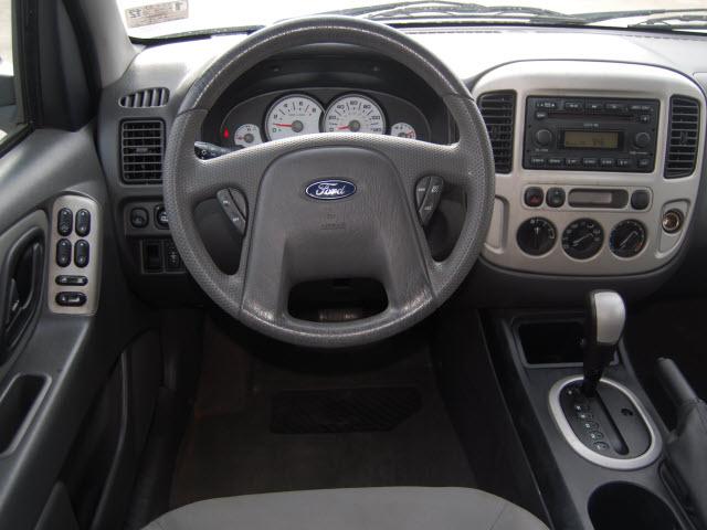 Ford Escape 2006 photo 4
