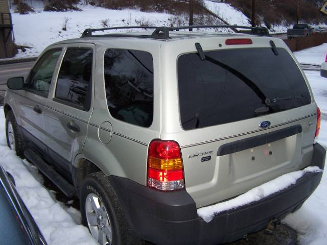 Ford Escape 2006 photo 1