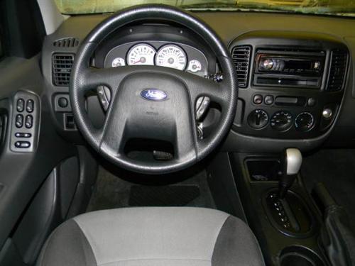 Ford Escape 2006 photo 1