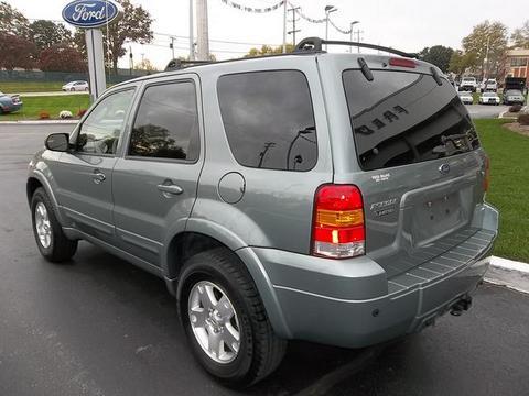 Ford Escape 2006 photo 1