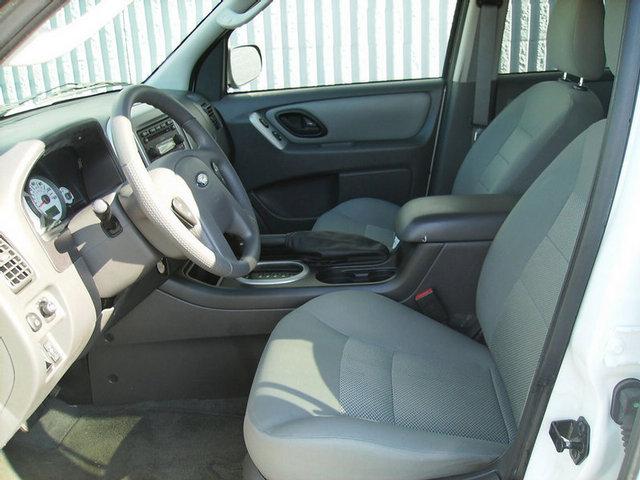 Ford Escape 2006 photo 3