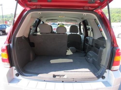 Ford Escape 2006 photo 1