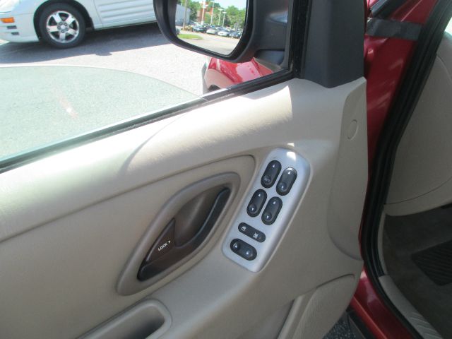 Ford Escape SL 4x4 Regular Cab SUV