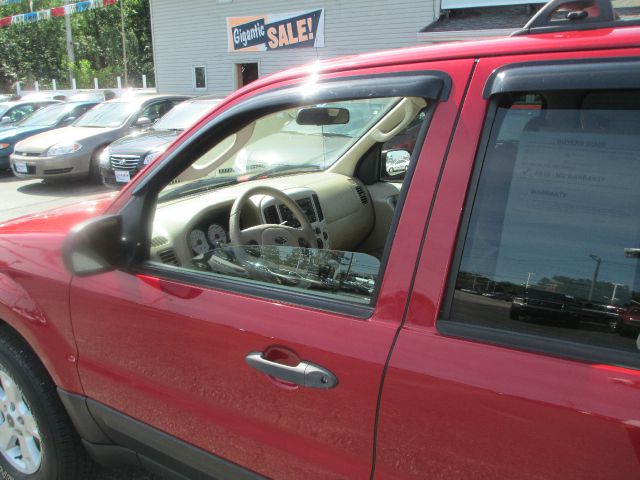Ford Escape 2006 photo 3