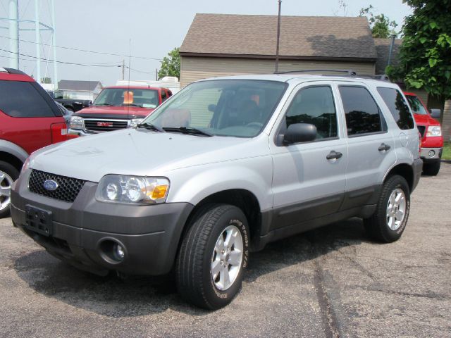 Ford Escape 2006 photo 3