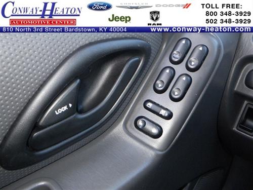 Ford Escape 2006 photo 1