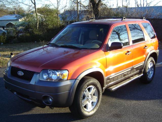 Ford Escape ESi Sport Utility