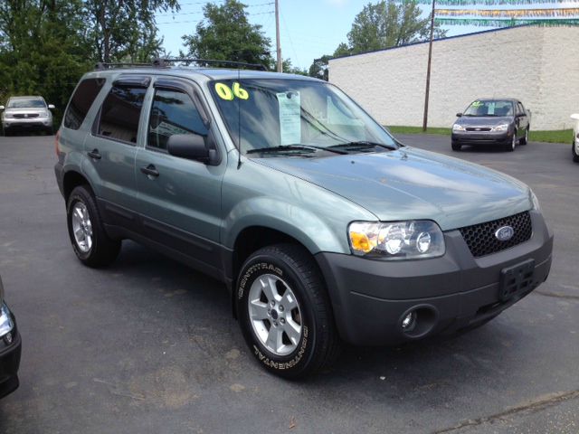 Ford Escape SL 4x4 Regular Cab SUV