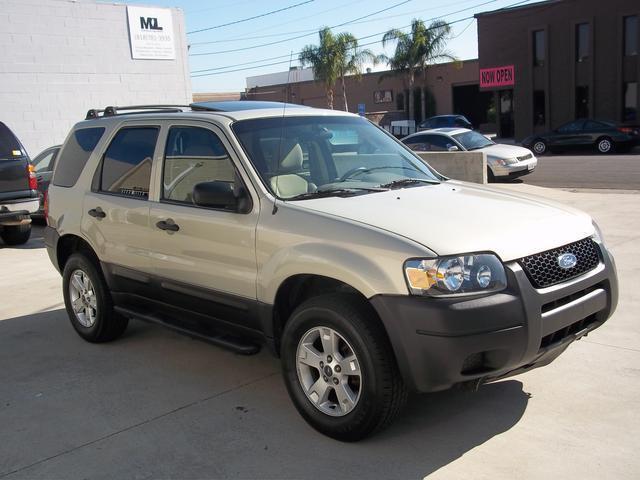 Ford Escape 2006 photo 1