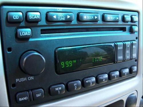 Ford Escape 2007 photo 2