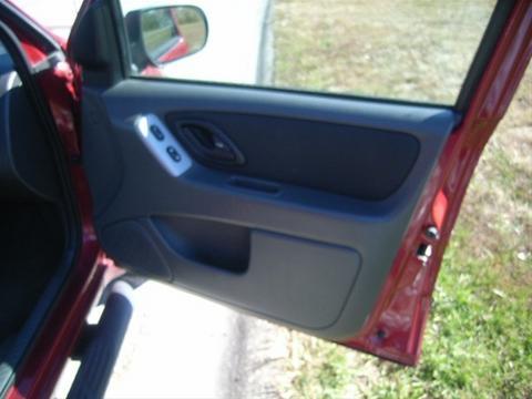 Ford Escape 2007 photo 1