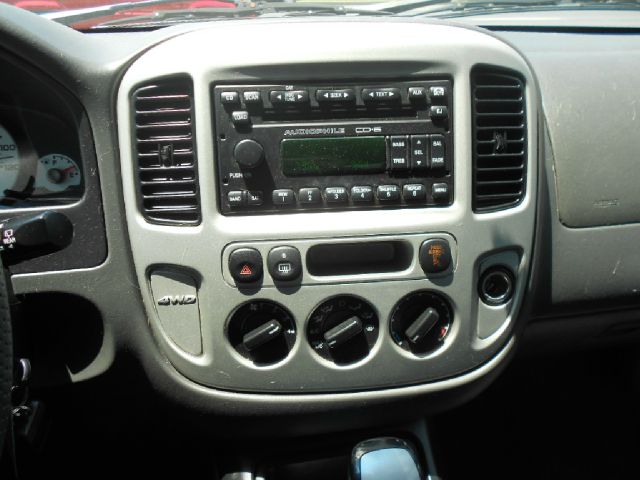 Ford Escape 2007 photo 1