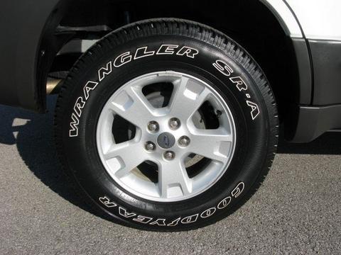 Ford Escape 2007 photo 1