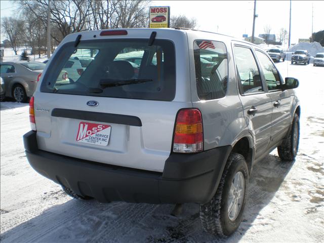 Ford Escape 2007 photo 2