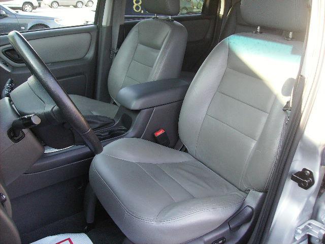 Ford Escape 2007 photo 2