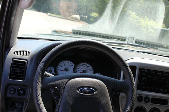 Ford Escape 2007 photo 11