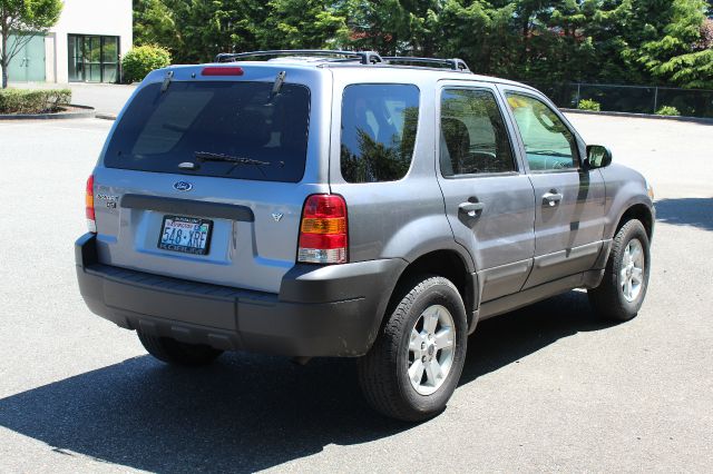 Ford Escape 2007 photo 13