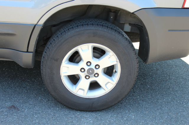 Ford Escape 2007 photo 8