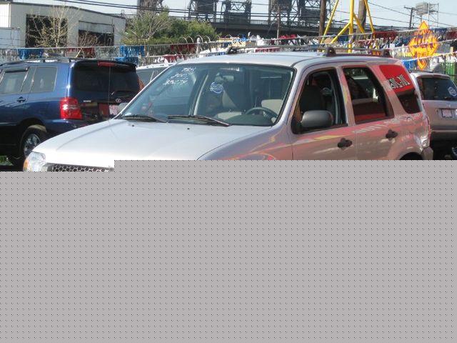 Ford Escape 2007 photo 2