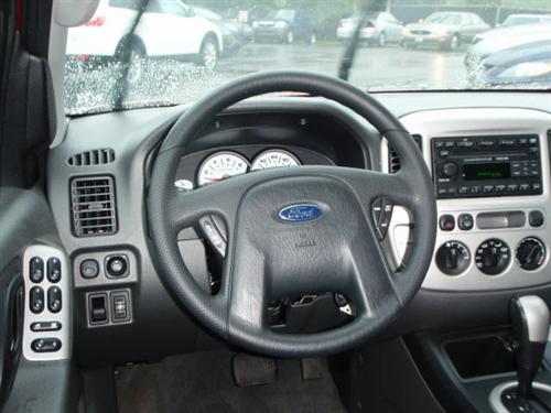 Ford Escape 2007 photo 1