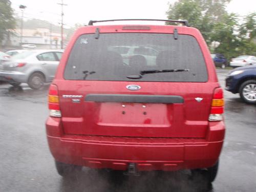 Ford Escape 2007 photo 3