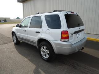 Ford Escape 2007 photo 2