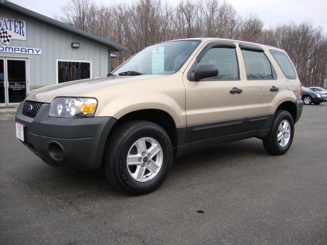 Ford Escape XLS Sport Utility
