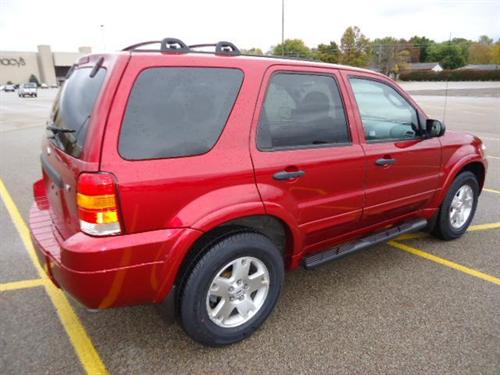 Ford Escape 2007 photo 2